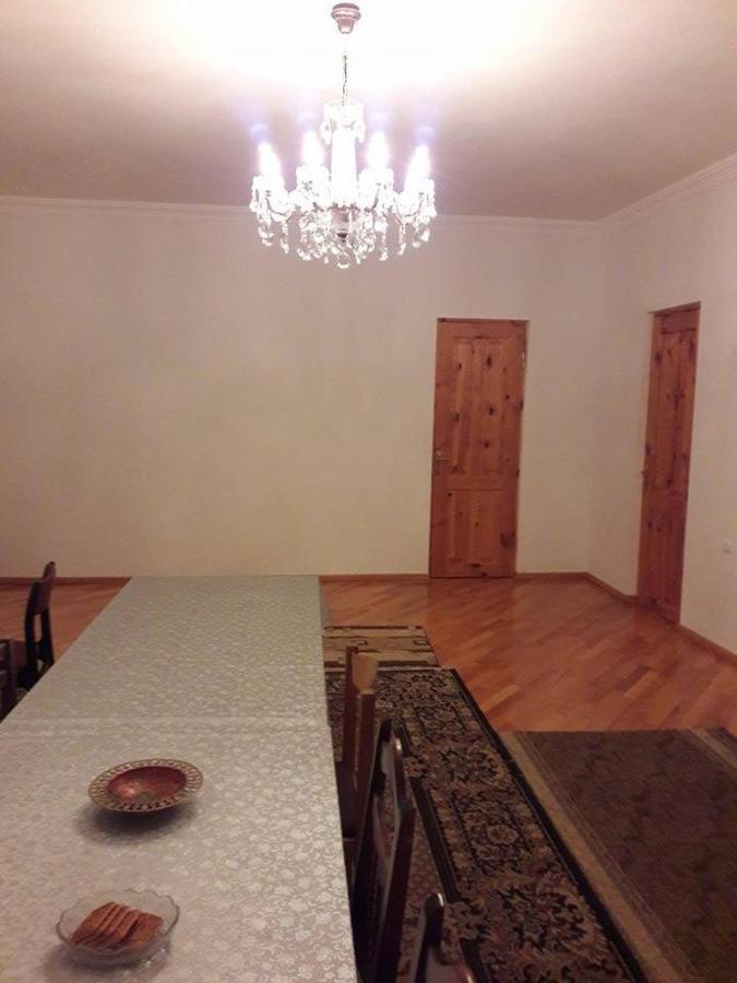 Guest House Saba Stepantsminda Екстер'єр фото